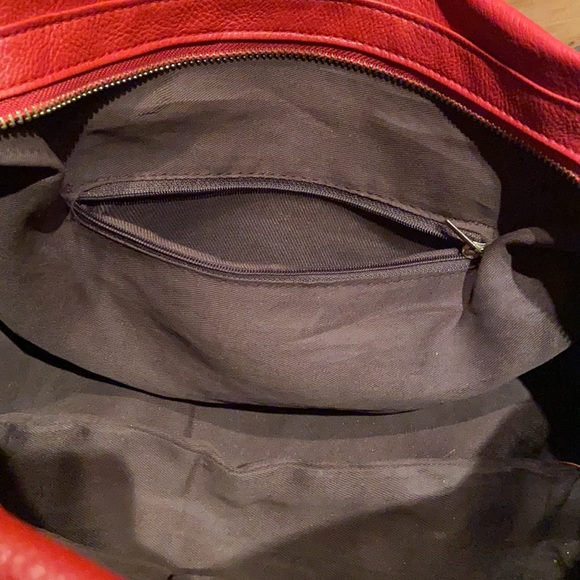 Red Vinyl Hobo Bag - Picture 5 of 6